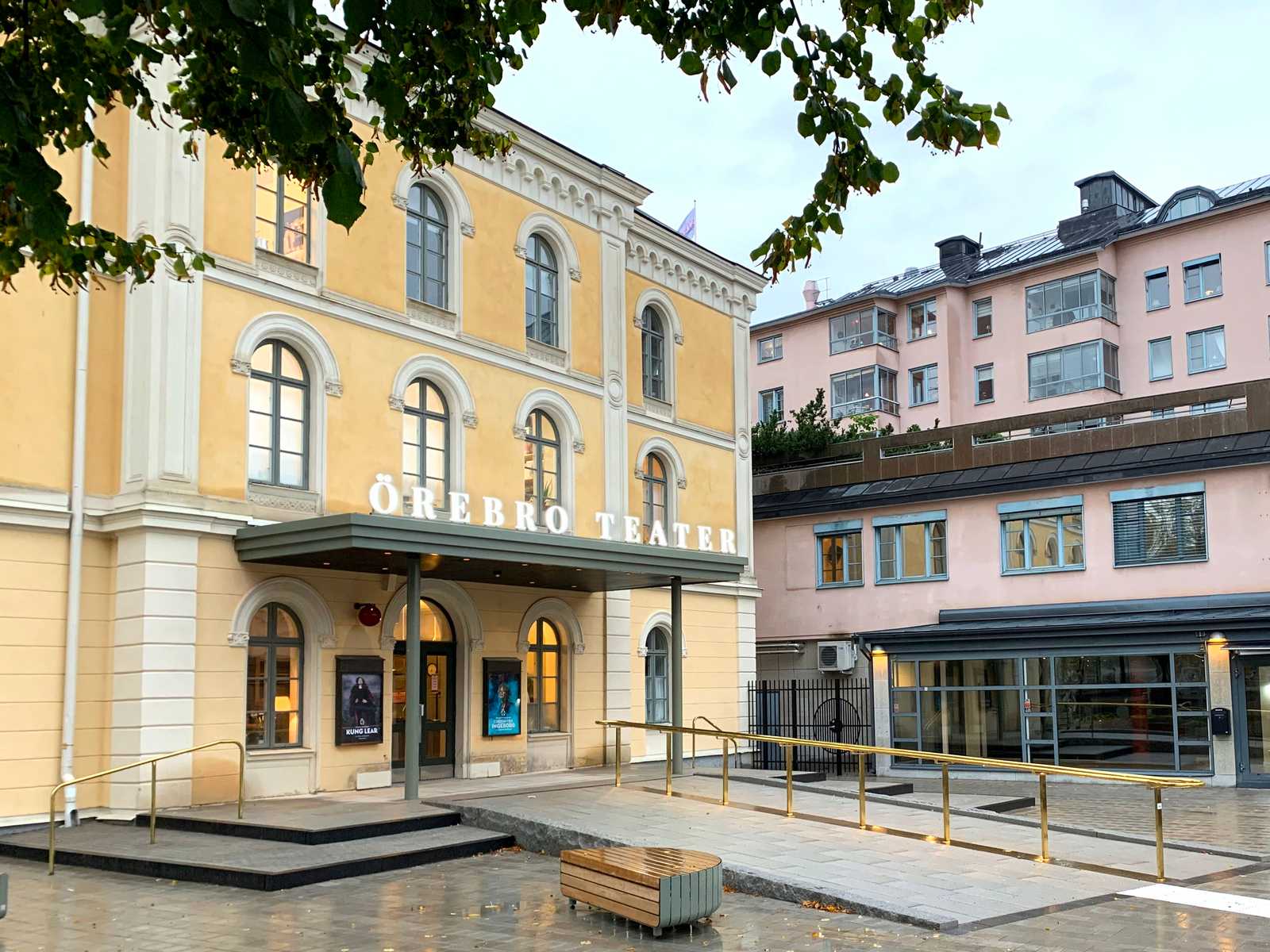 ENTRÉTAK ÖREBRO TEATER