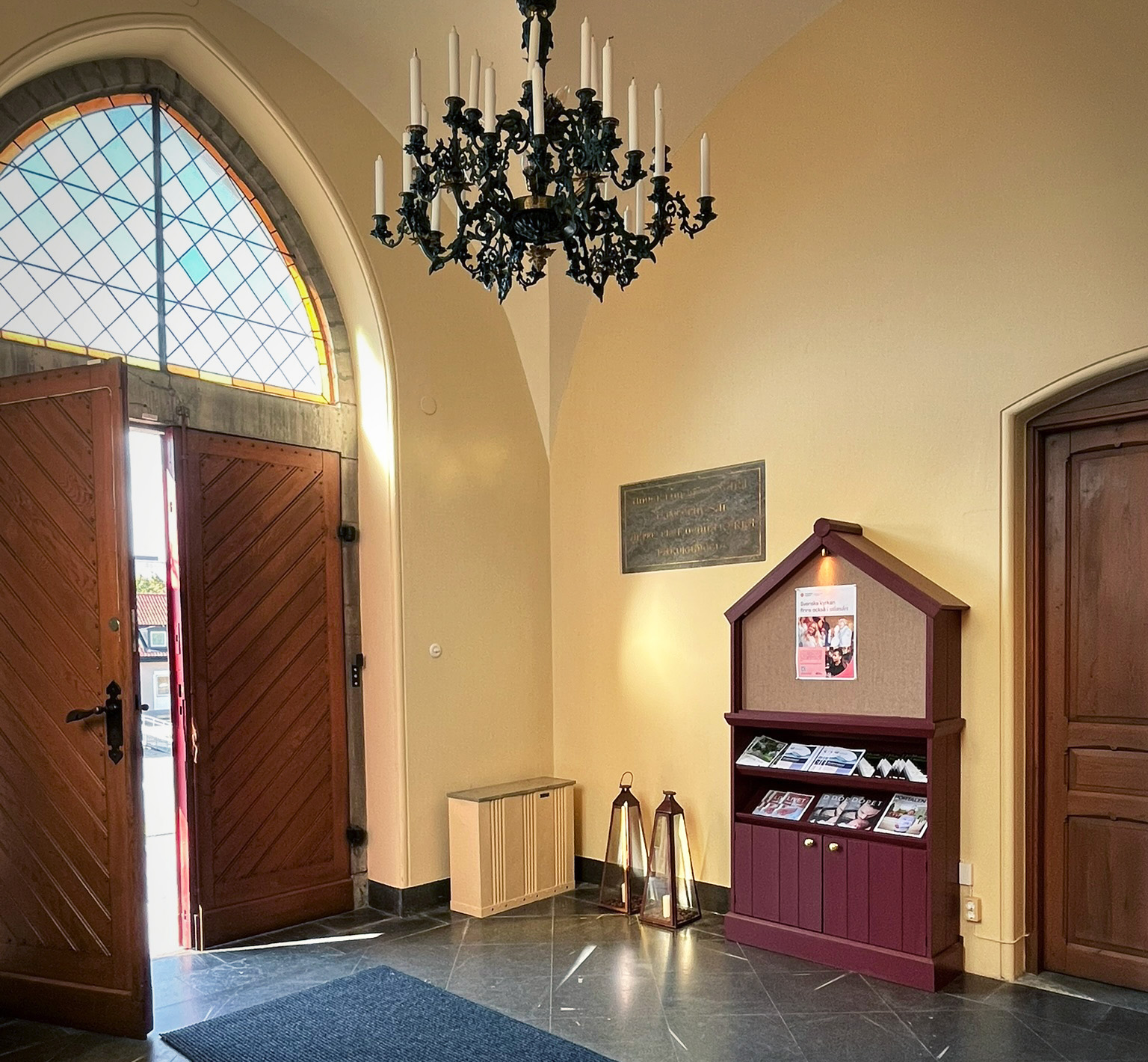 VAPENHUSET I KATRINEHOLMS KYRKA
